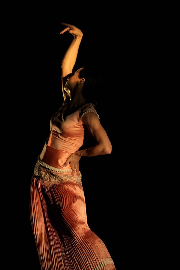 Peut-on louer une villa en Espagne avec des cours de flamenco et des visites de bodegas?